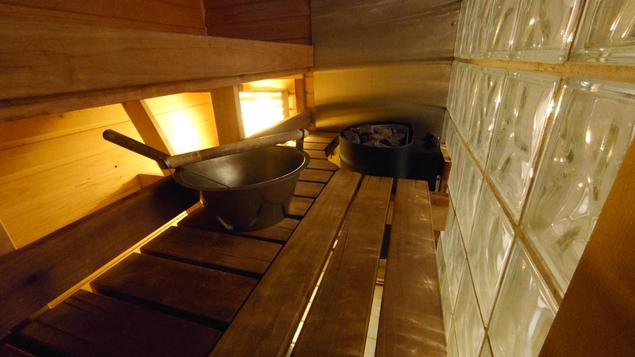 Hotel Guossi كاريغاسنيامي المظهر الخارجي الصورة